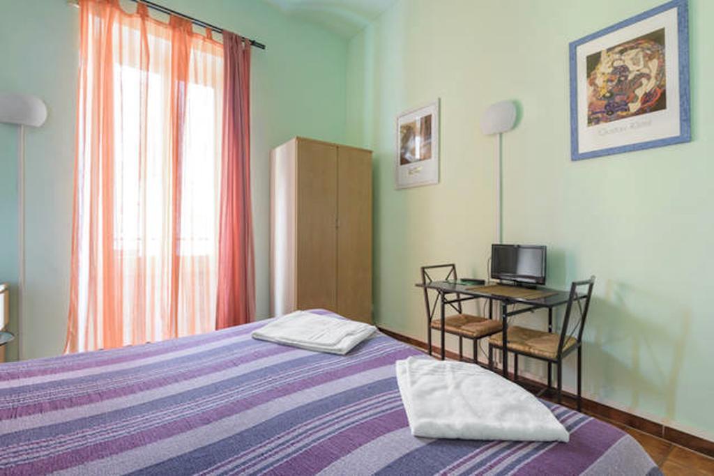 Sixbeds Roma Exterior foto